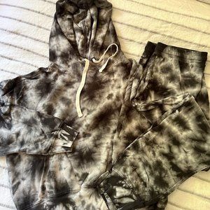 GAP Tie Dye Sweatsuit Set